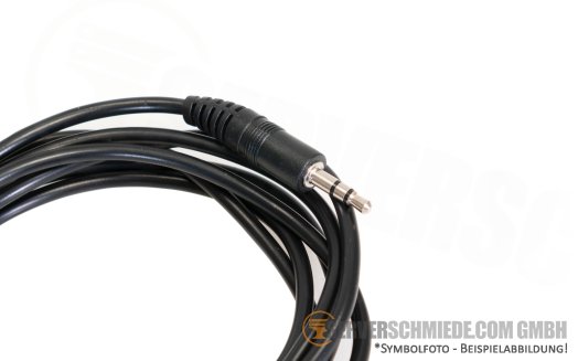 Generic 2m Management Konsolen Kabel DB 9-pin D-SUB Buchse -- 3,5mm Klinkenstecker